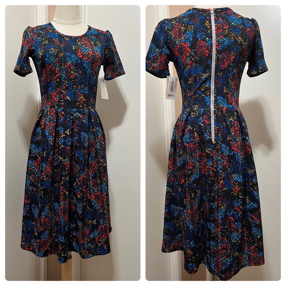 LULAROE Amelia DRESS - Size XS Abstract Print Colorful Simply Comfortable NWT
